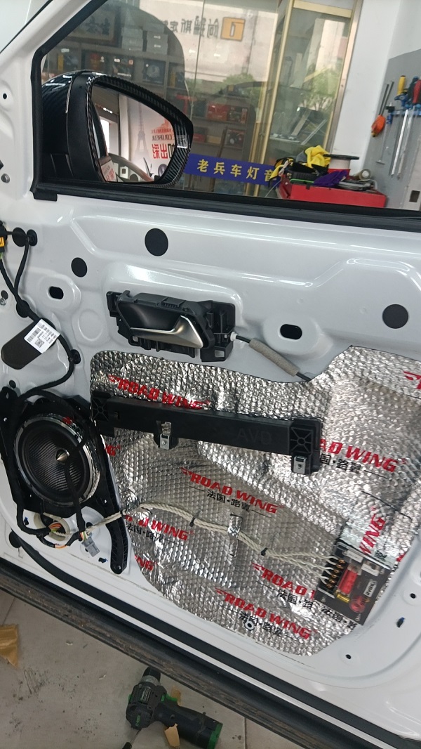 標致4008升級路翼汽車音響，音質效果大大提升！